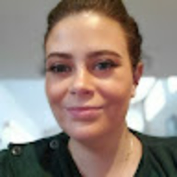 Meet your Posher, Alanas - Picture 1 of 1